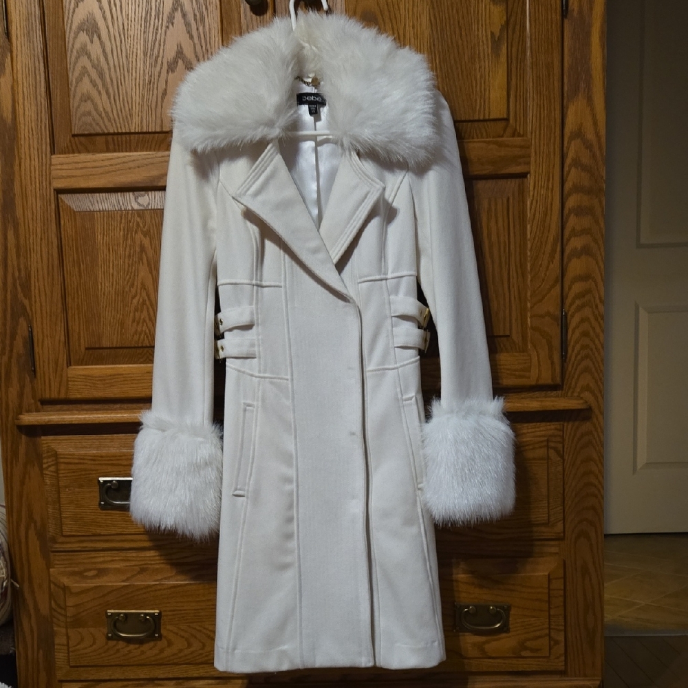 bebe Coat with removable Faux Fur Trim